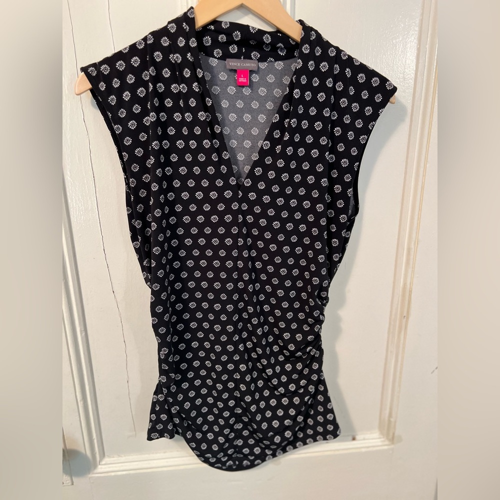 Black Vince Camuto work top